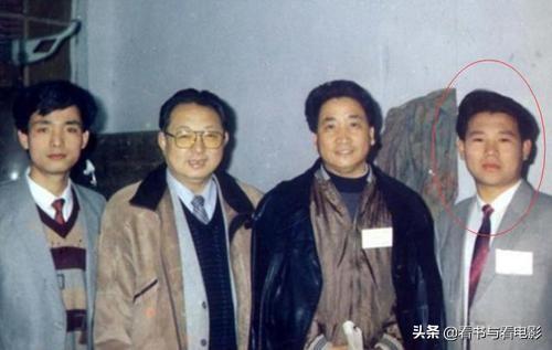 郭德纲 视频_女主持采访郭德纲视频